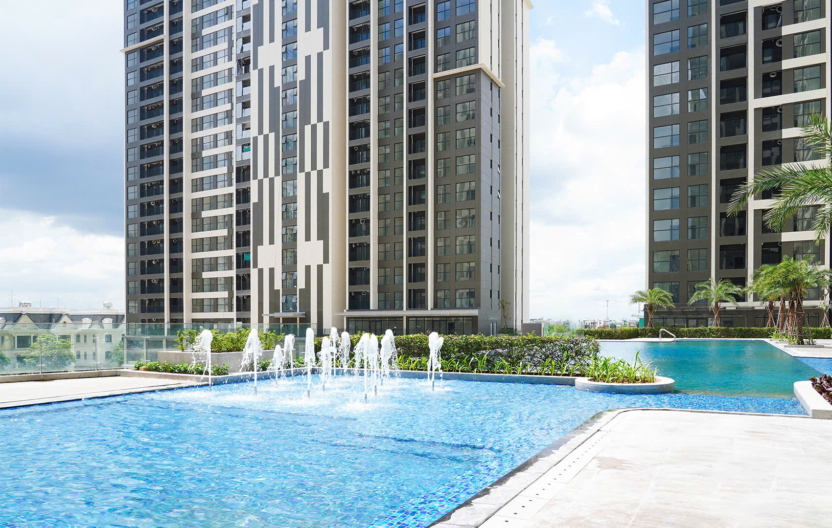 Giá cho thuê tại căn hộ Victoria Village là bao nhiêu?